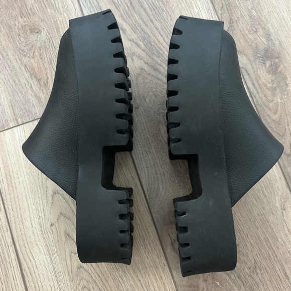 Jeffrey Campbell black Bae Platform Mules - Picture 2 of 13